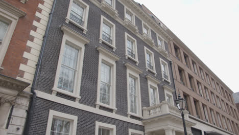 Nahaufnahme-Georgianischer-Gebäudefassaden-In-Der-Bond-Street-Mayfair-London-3